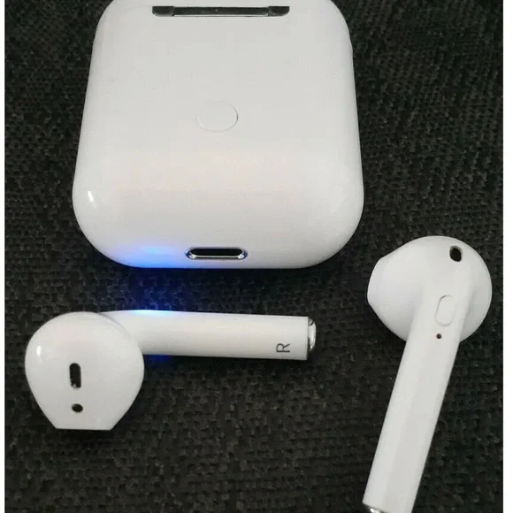 Airpods 2nd Generation used, no box